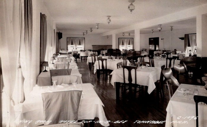 Hotel Top-In-A-Bee - Vintage Postcard (newer photo)